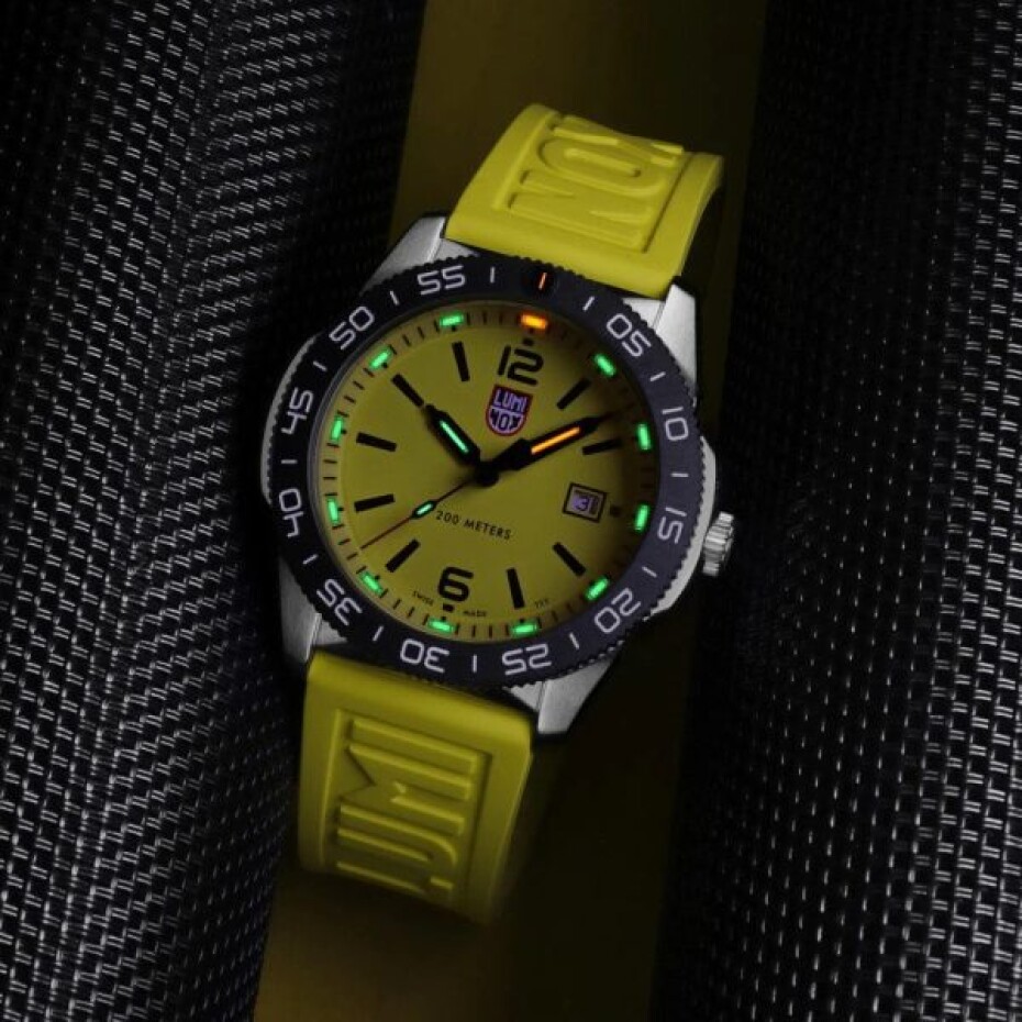 Luminox Pacific Diver XS.3125 - main (8)
