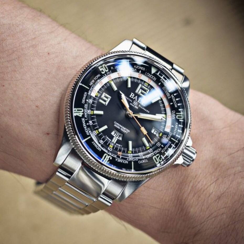 Ball Engineer Master II Diver Worldtime Limited Edition COSC DG2232A-SC-BK - main (12)