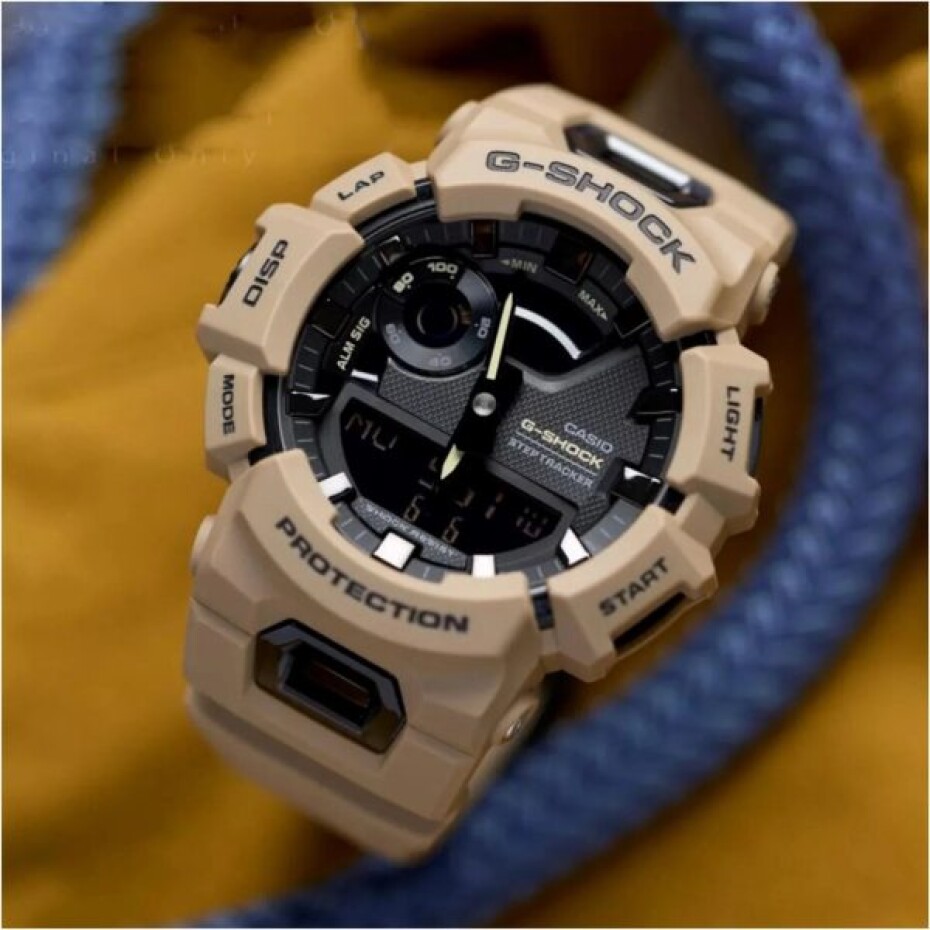 Casio G-Shock G-Squad GBA-900UU-5AER - main (3)