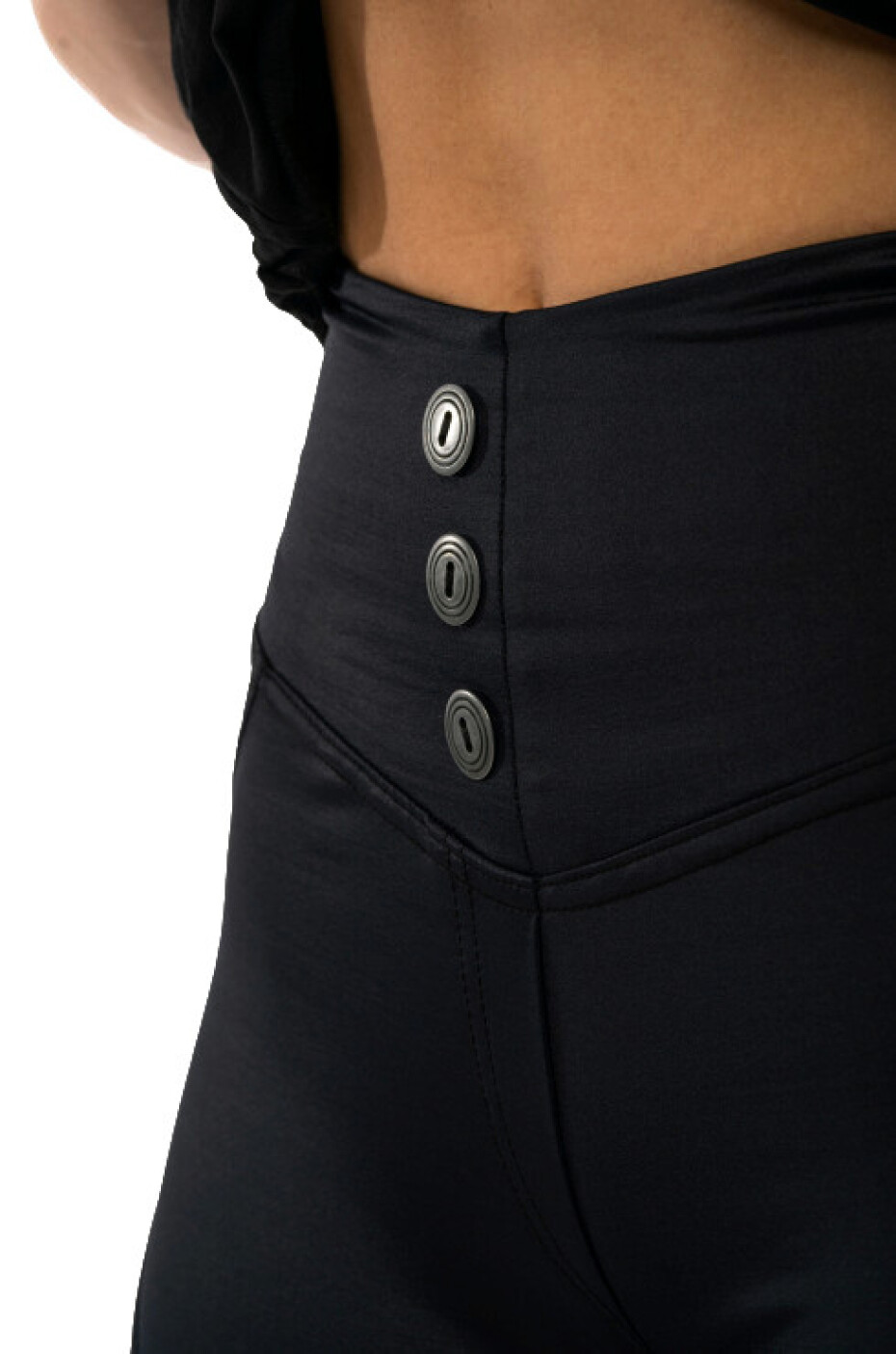 Nebbia Glossy Look Bubble Butt 586 black - main (5)