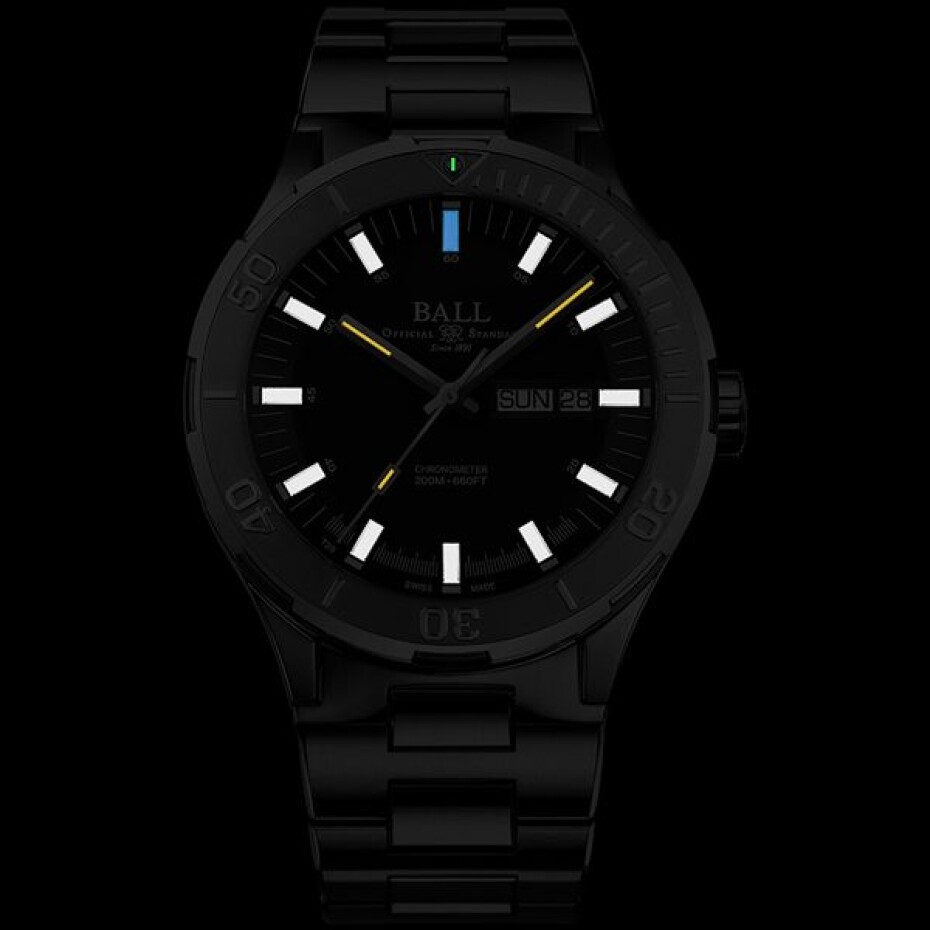 Ball Roadmaster Skipper (43mm) COSC Limited Edition DM3050B-S7CJ-GY - main (1)