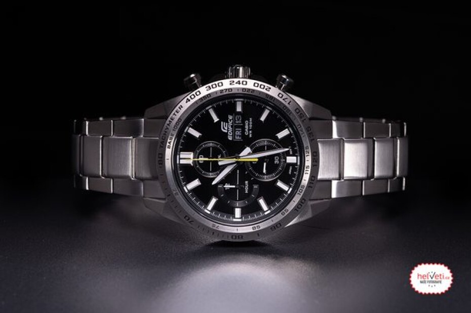 Casio Edifice EFR-574D-1AVUEF - main (1)
