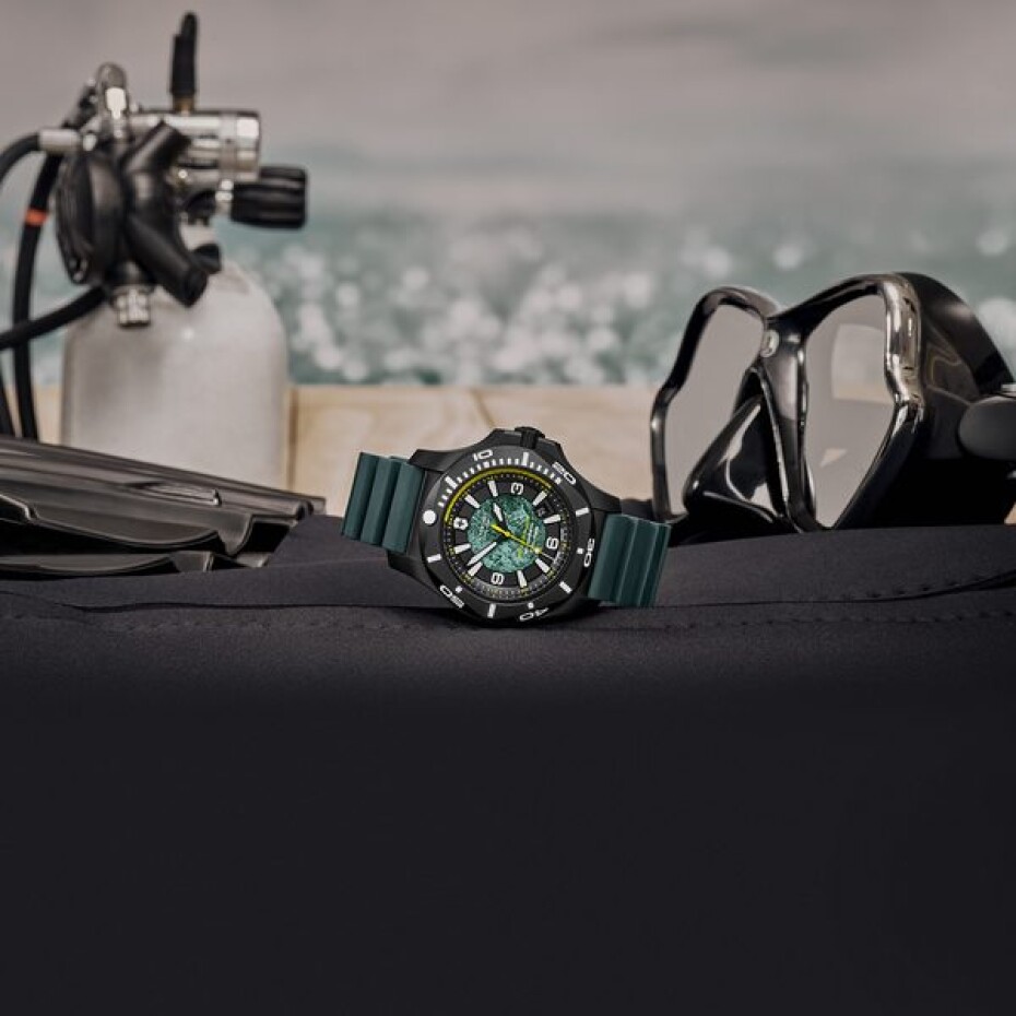 Victorinox I.N.O.X. Pro Diver Titanium 241957.1 - Limited Edition - main (11)