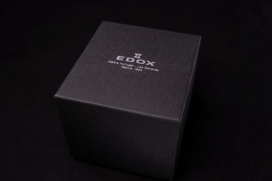 EDOX CO-1 Carbon Chronograph Automatic 01125-CLNBUN-NINBU - main (26)