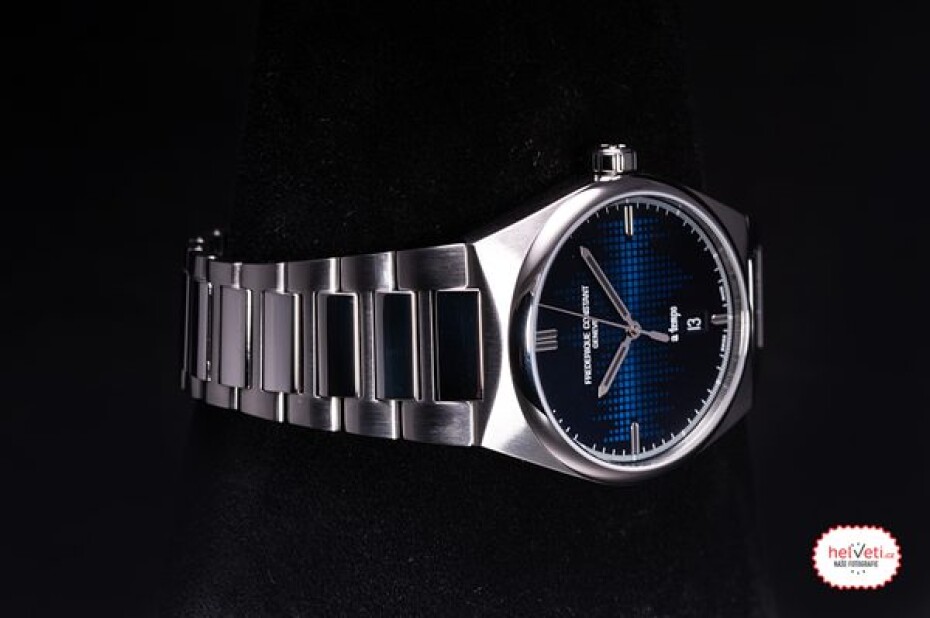 Frederique Constant Highlife Gents Automatic x The Avener Limited Edition (39 mm) FC-303TA3NH6B - main (2)