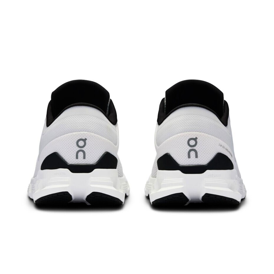 Pánská běžecká obuv On  Cloud X 4 Ivory/Black  EUR 43 - main (1)