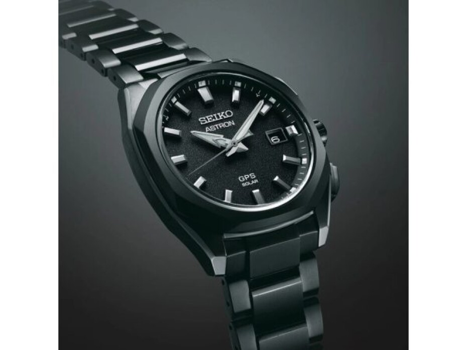 Seiko Astron SSJ009J1 - main (1)