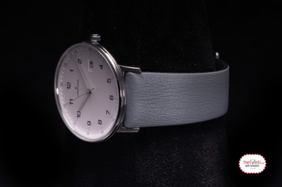 Junghans Form Quartz 41/4885.00 - main (2)