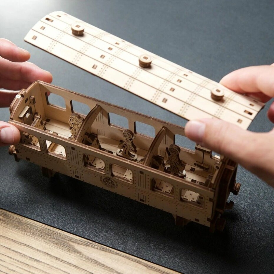 Ugears 3D dřevěné mechanické puzzle Harry Potter Bradavický expres - main (14)