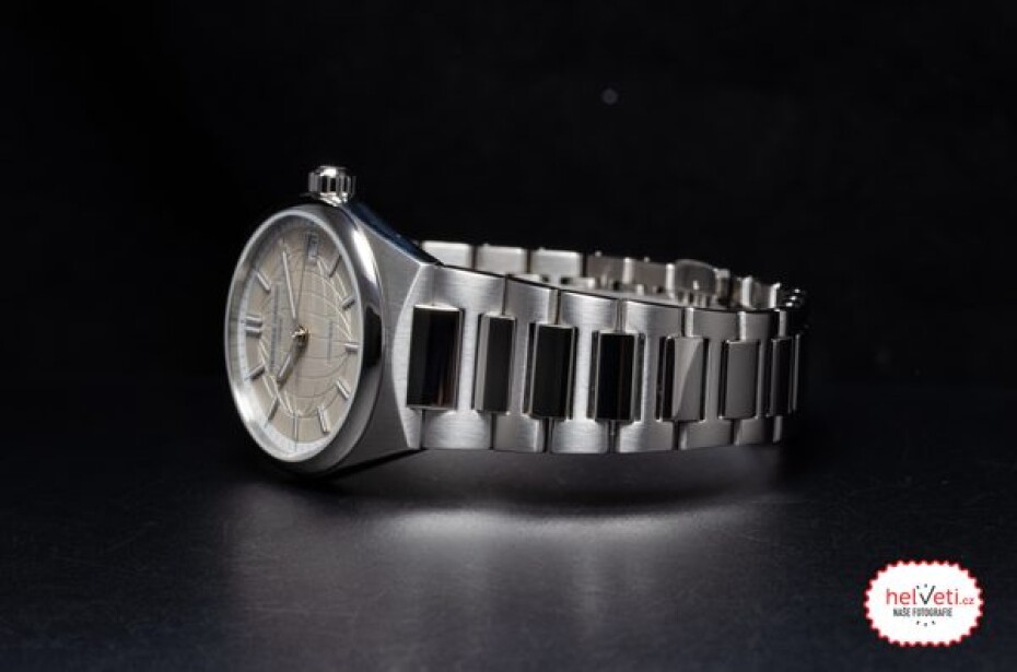 Frederique Constant Highlife Ladies Quartz FC-240SI2NH6B - main (2)