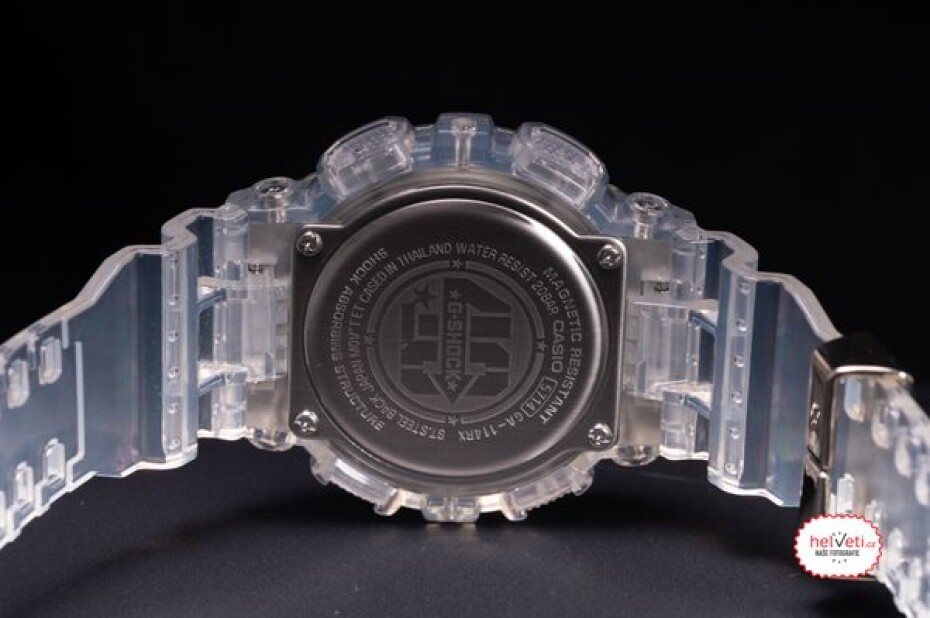 Casio G-Shock GA-114RX-7AER 40th Anniversary Clear Remix - main (9)