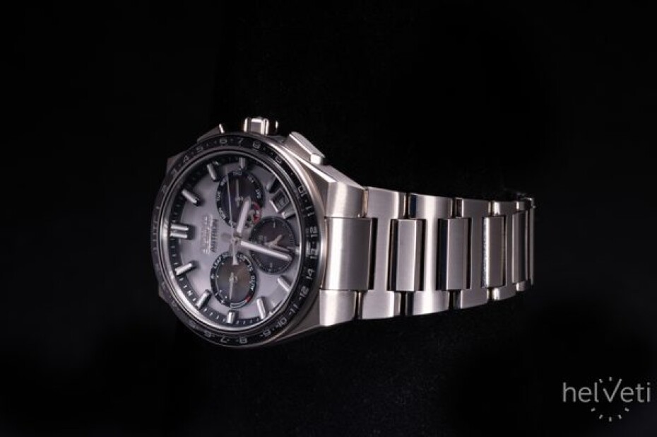 Seiko Astron SSH107J1 - main (3)