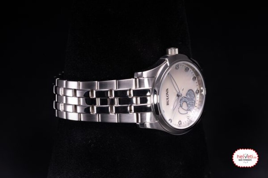 Bulova Diamond 96P182 - main (2)