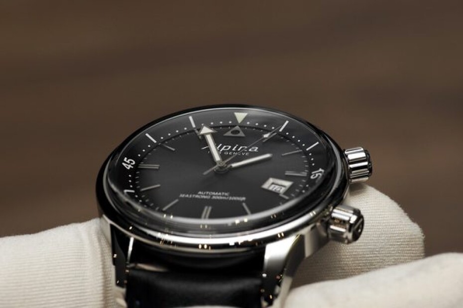 Alpina Seastrong Diver 300 Heritage Automatic AL-525G4H6 - main (6)