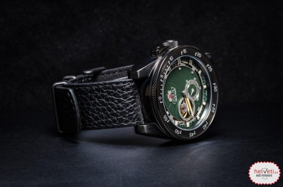 Orient Retro Future Camera RA-AR0202E - main (3)