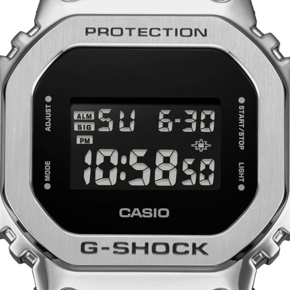 Casio G-Shock GM-5600U-1ER - main (2)