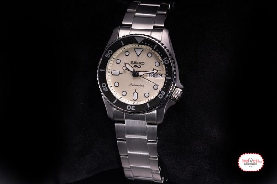 Seiko 5 Sports SKX Sports Style SRPK31K1 - main (4)