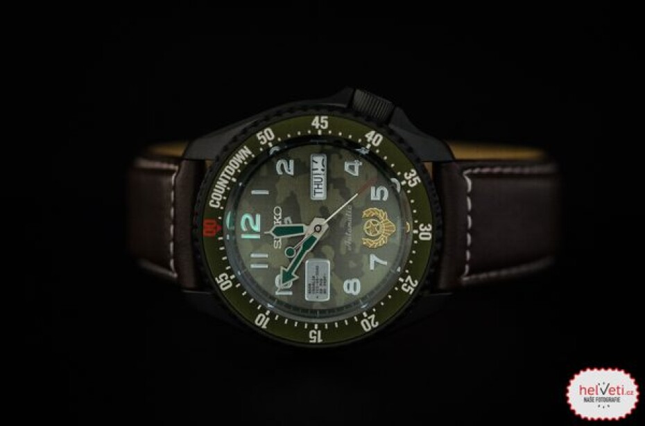 Seiko 5 Sports SRPF21K1 GUILE Street Fighter Limited Edition - main (4)