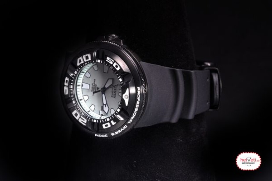 Citizen Promaster Marine Divers Ecozilla BJ8055-04X - main (3)