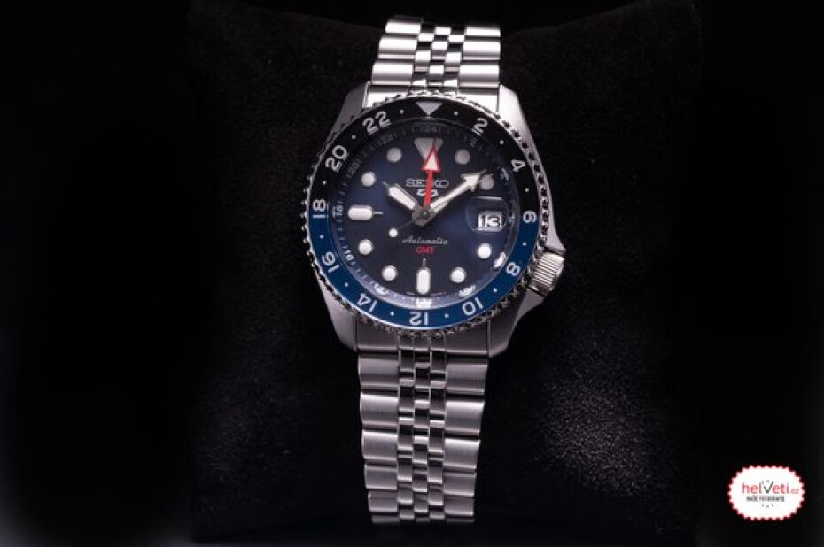 Seiko 5 Sports GMT Series SSK003K1 - main (4)