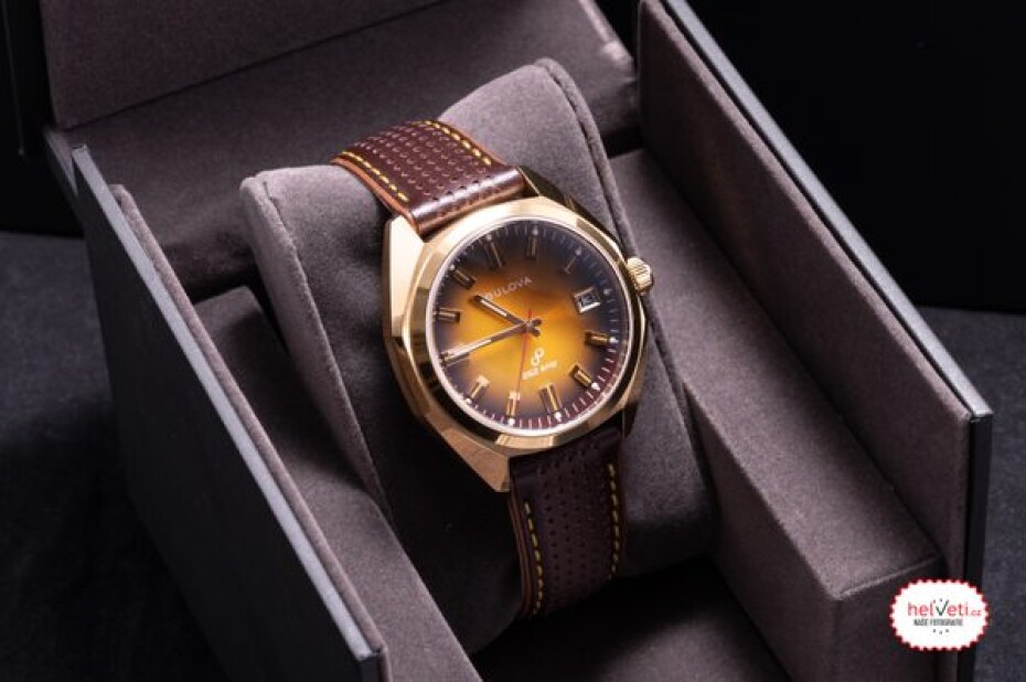 Bulova 97B214 Jet Star - main (8)