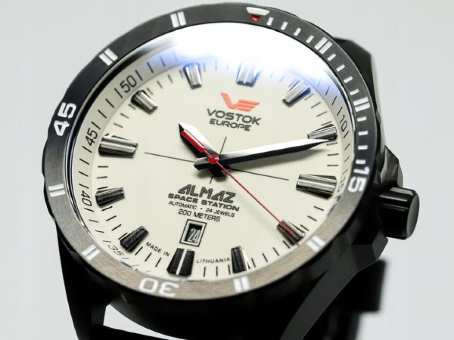 Vostok Europe Almaz Automatic Line NH35-320C680 - main (1)