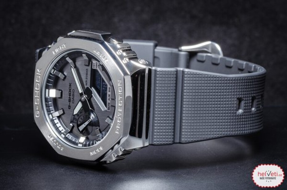 Casio G-Shock GM-2100-1AER - main (2)