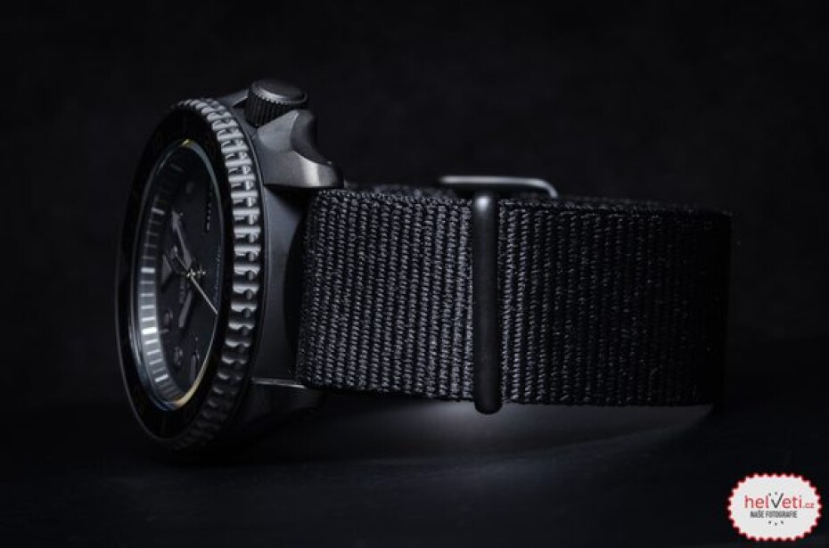 Seiko 5 Sports SRPD79K1 - main (2)