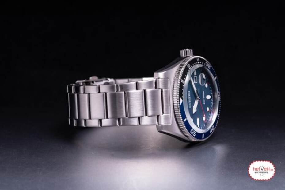 Citizen Eco-Drive Sports AW1761-89L - main (3)