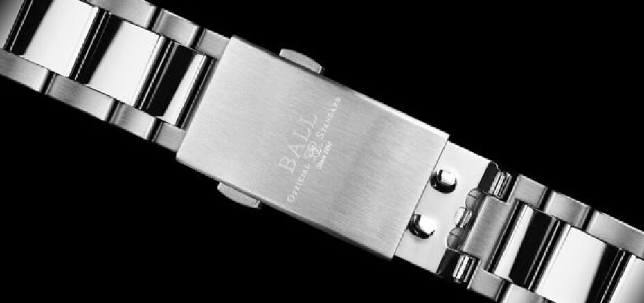 Ball Engineer Master II Diver Worldtime Limited Edition COSC DG2232A-SC-BK - main (7)