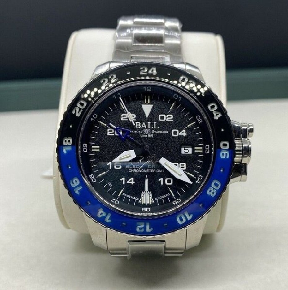 Ball Engineer Hydrocarbon AeroGMT (42 mm) COSC Sled Driver Limited Edition DG2018C-S17C-BK - main (12)