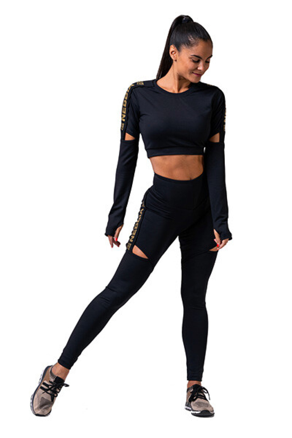 Nebbia Honey Bunny crop top s dlouhým rukávem 821 black - main (5)