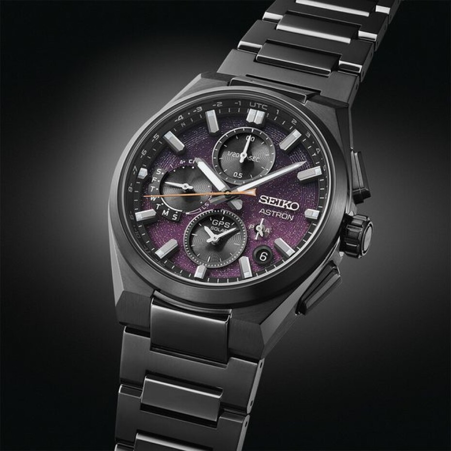 Seiko Astron Dual-Time Chronograph SSH171J1 'Yozakura' Cherry Blossoms at Night Limited Edition - main (2)