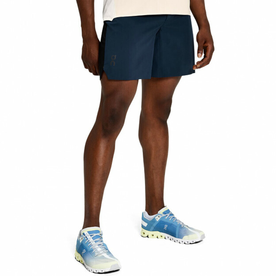 Pánské šortky On  Lightweight Shorts Navy/Black XL - main (0)