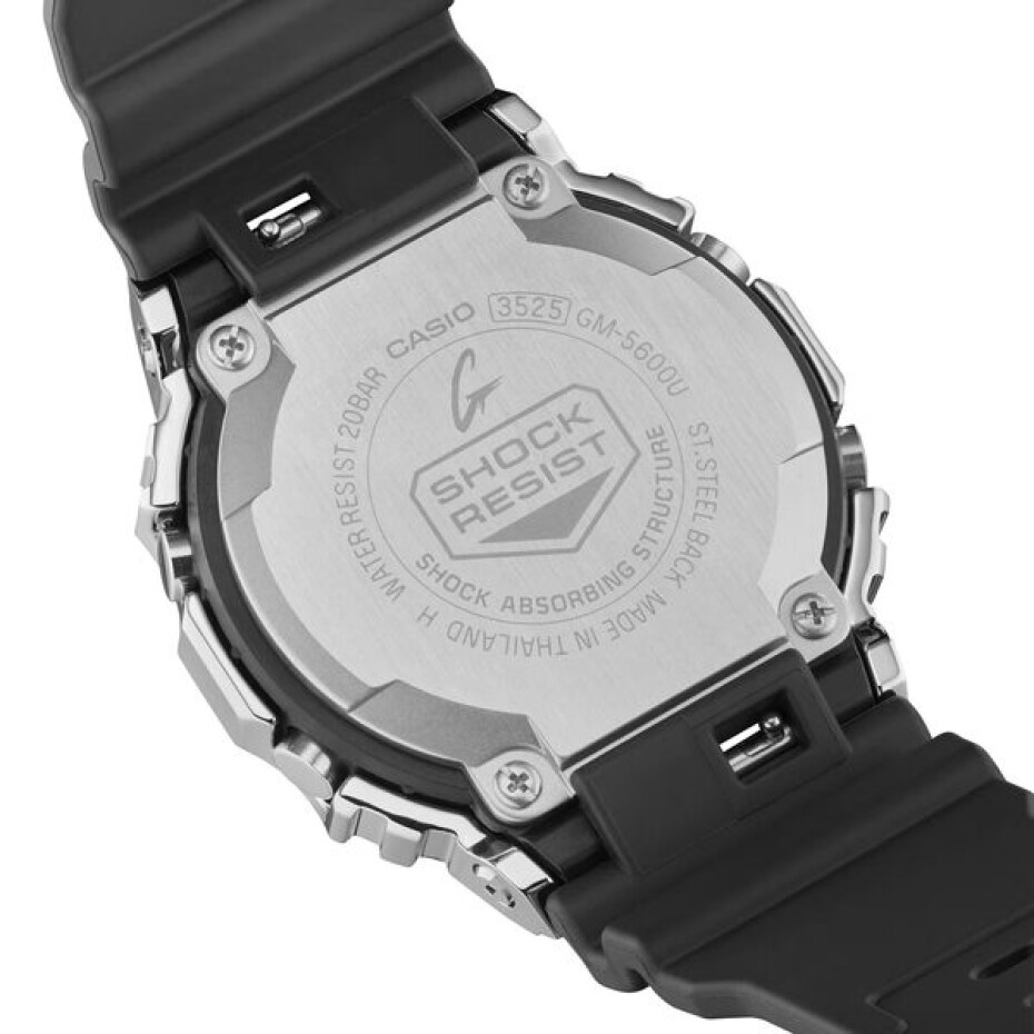 Casio G-Shock GM-5600U-1ER - main (5)