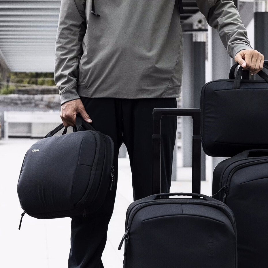 Thule Subterra 2 Hybrid Travel Bag TSBB401K Black 15l - main (5)