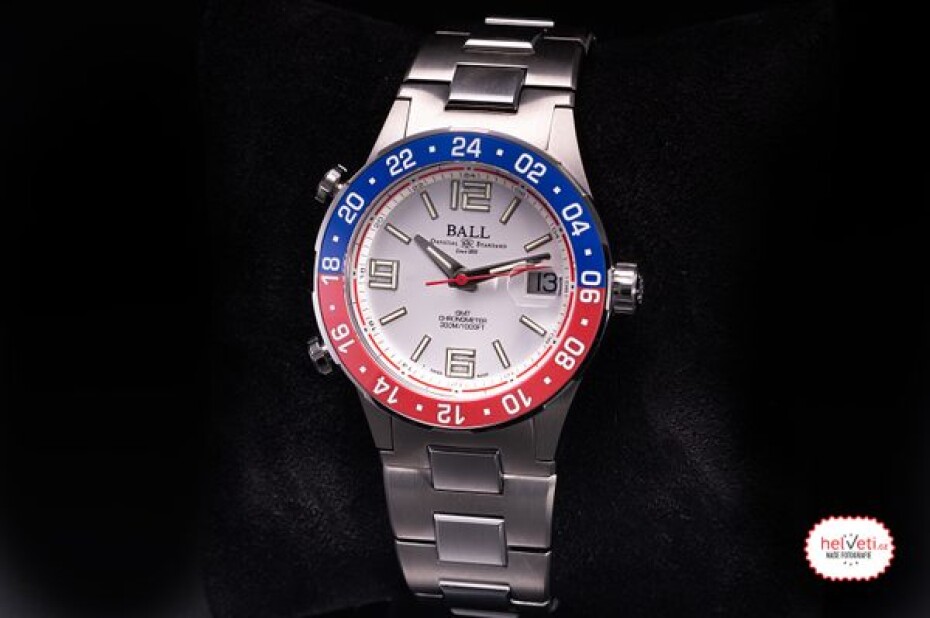 Ball Roadmaster Pilot GMT COSC Limited Edition DG3038A-S2C-WH - main (4)