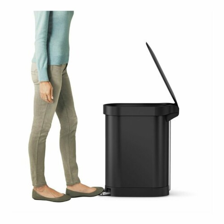 Simplehuman Oválný pedálový koš s nerezovým rámečkem Slim 45 l, černá - main (6)