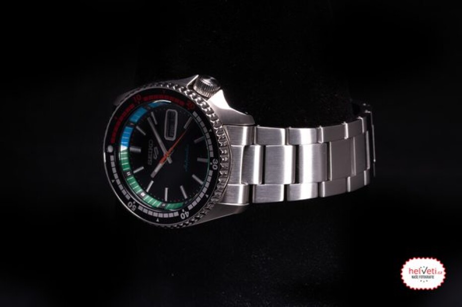 Seiko 5 SKX Sports Style SRPK13K1 55th Anniversary Retro Colour Collection - main (3)