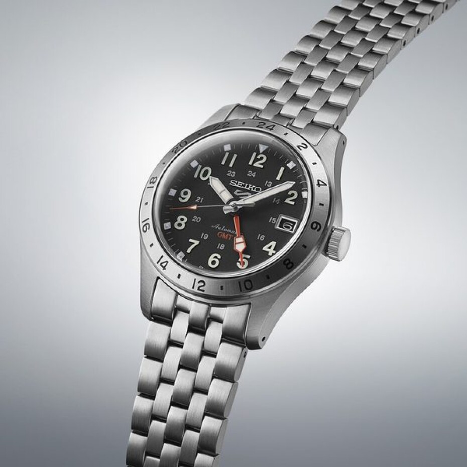 Seiko 5 Sports GMT SSK023K1 - main (18)