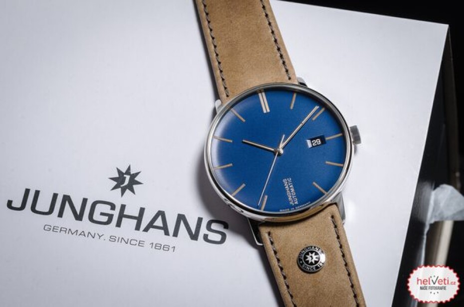 Junghans Form A 27/4239.00 - main (10)
