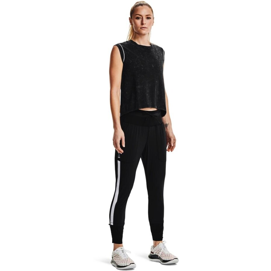 Dámské tričko Under Armour  Run Anywhere Short Sleeve-BLK M - main (4)