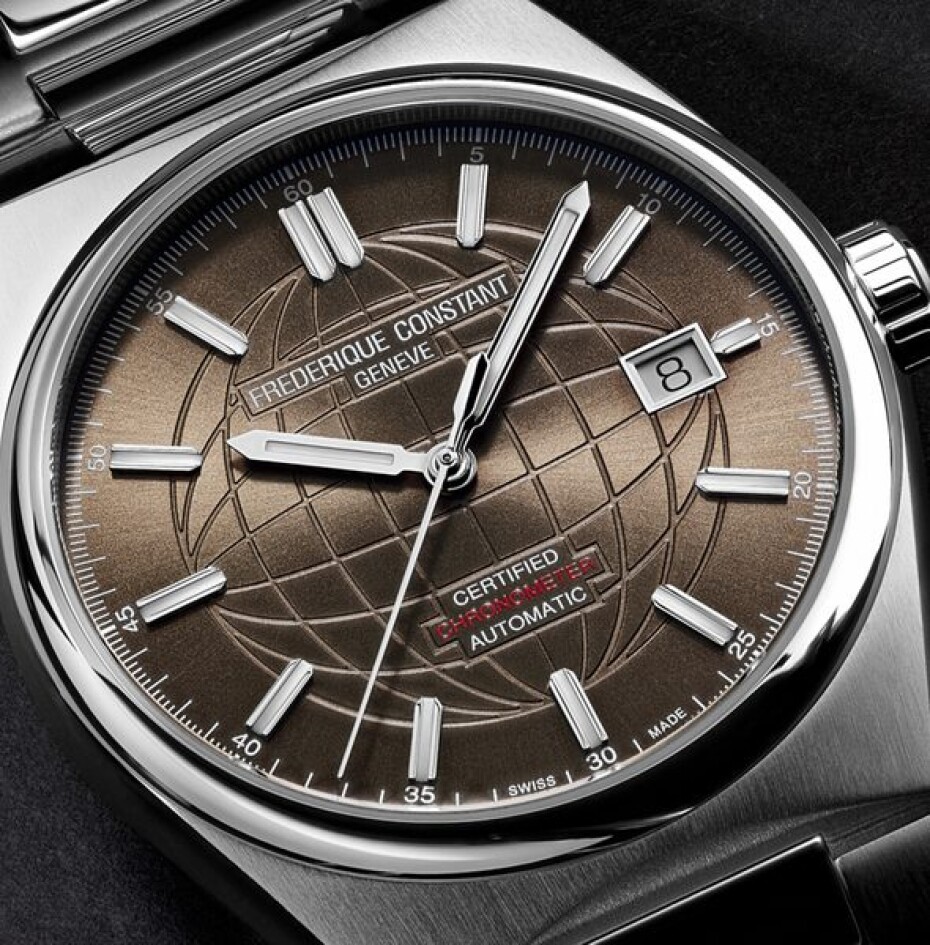 Frederique Constant Highlife Gents Automatic COSC (39 mm) FC-303C3NH6B - main (4)