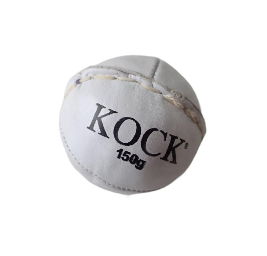 Kubisport Míček kriketový kožený - main (0)