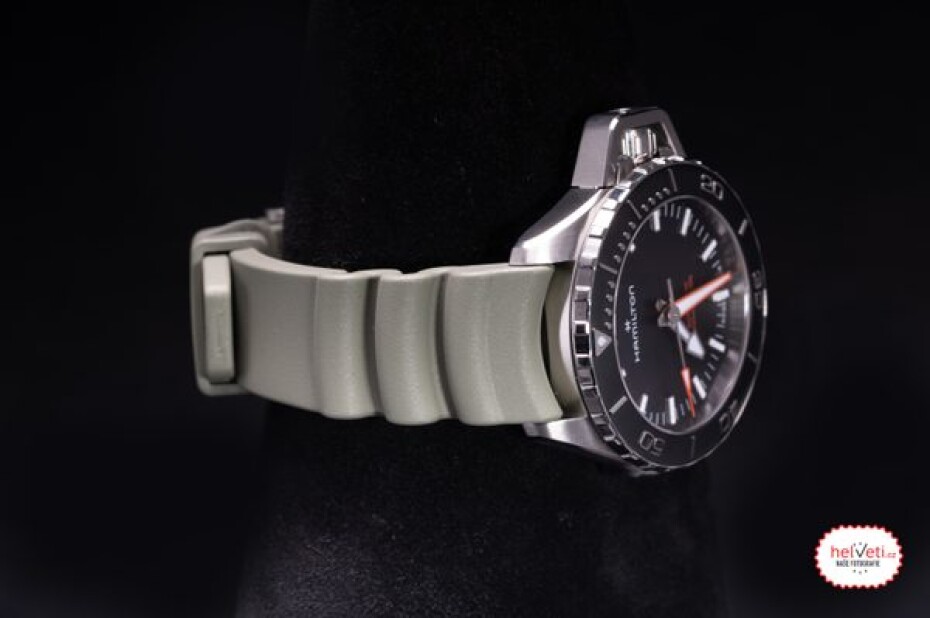 Hamilton Khaki Navy Frogman Auto H77455331 - main (3)