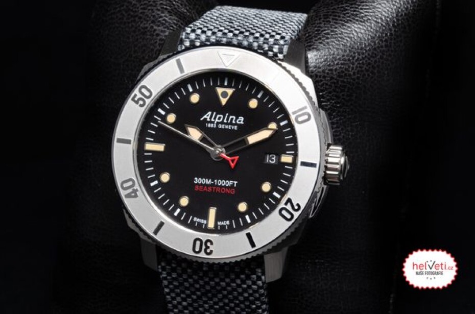 Alpina Seastrong Diver 300 Automatic Calanda Limited Edition AL-525BBG4VR6 - main (6)