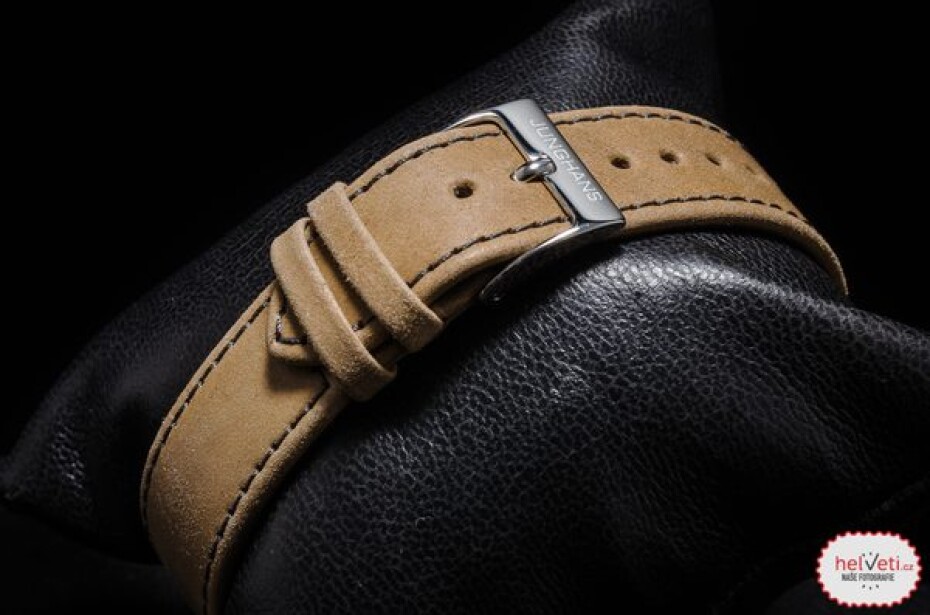 Junghans Form A 27/4239.00 - main (8)