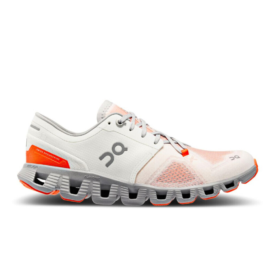 Dámská běžecká obuv On  Cloud X Ivory/Alloy  EUR 38,5 - main (0)