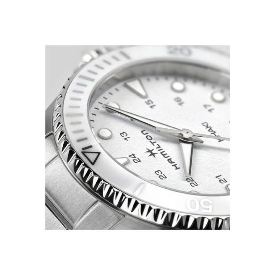 Hamilton Khaki Navy Scuba Quartz H82221110 - main (3)