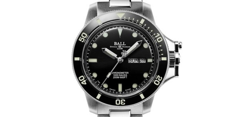 Ball Engineer Hydrocarbon Original (43mm) COSC DM2218B-SCJ-BK - main (7)